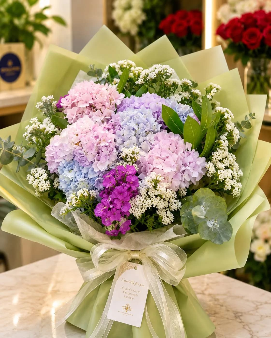 Soft Harmony Ortanca Buketi – Masal's Flower Garden