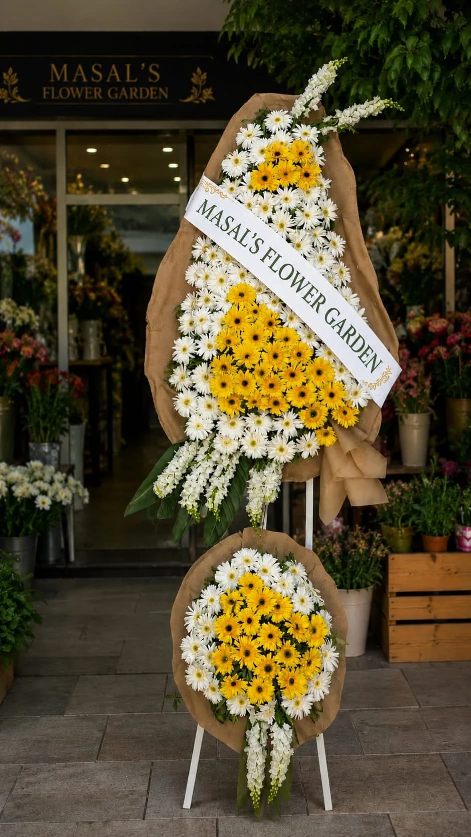 Sarı & Beyaz Çift Katlı Premium Kutlama Çelengi – Masal's Flower Garden